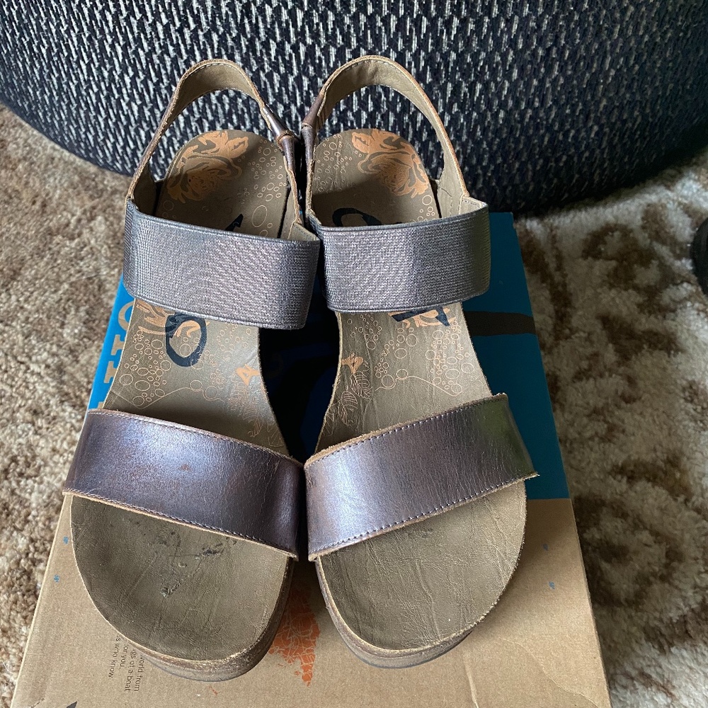 OTBT pewter platforms